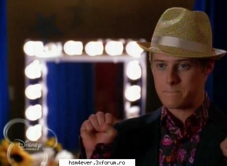 POZE - mady-sharpey - LUCA GABREEL(RYAN EVANS)