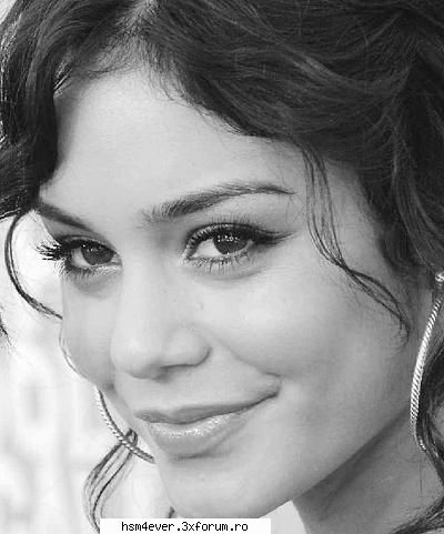 POZE CU VANESSA-GABRIELLA - mady-sharpey - vanessa anne hudgens(gabriella montez)