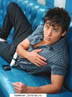 aha poze cu zac-troy!